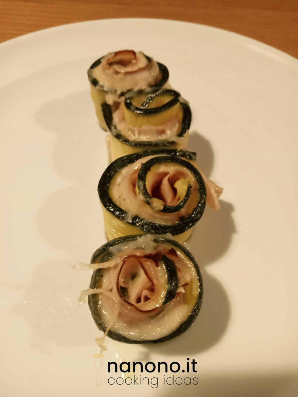 involtini di zucchine con prosciutto e scamorza